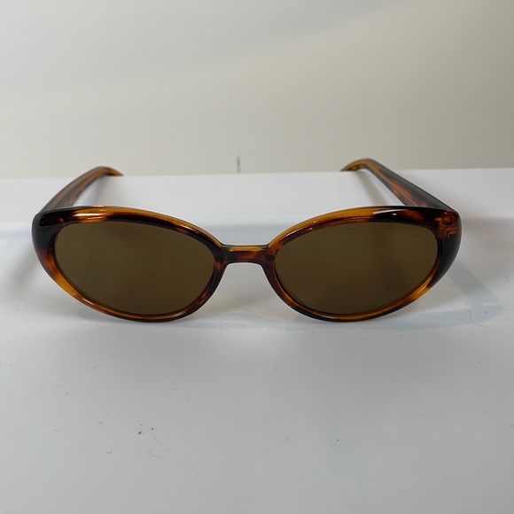 sunglasses bundle - Picture 3 of 6